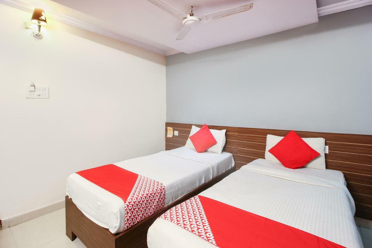 Oyo 17375 My Place Kondapur Hicc Hyderabad Exterior foto